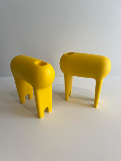 Par de Jirafas Candelabro de Resina Amarillo
