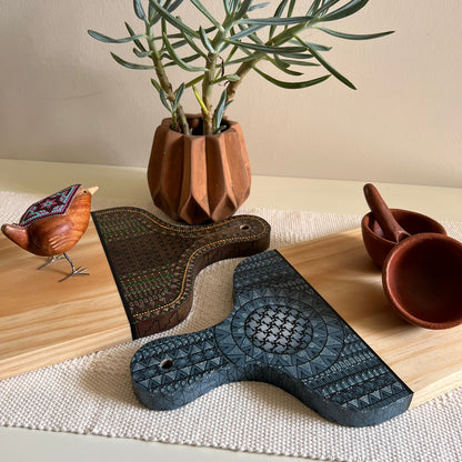 Tabla de Quesos Morada Pintada a Mano